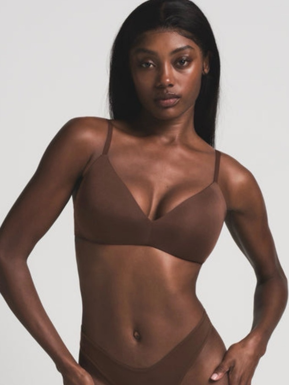 SKIMS Cocoa Ultimate PushUp Plunge Bra